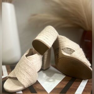 RAFFIA SLIP ON HEELED SANDALS | 5.5